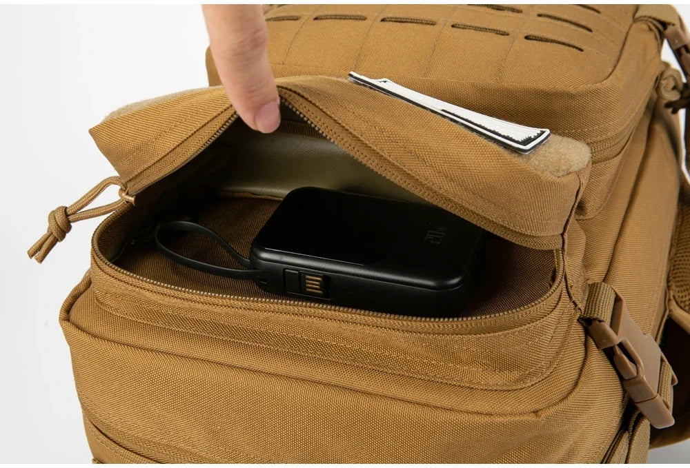 25L/45L Tactical Outdoor Survival Backpack with Bottle Holder 25L/45L Tactical Outdoor Survival Backpack with Bottle Holder