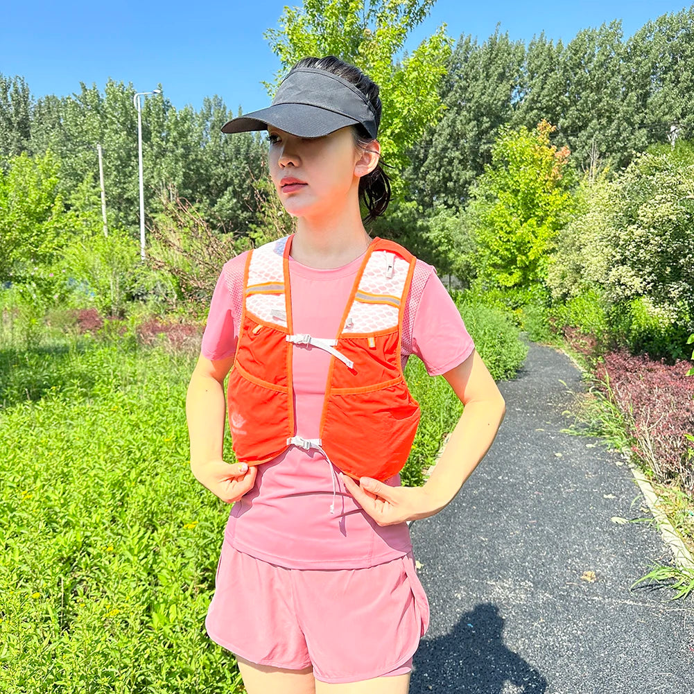 Lightweight Hydration Running Vest – Waterproof & Breathable