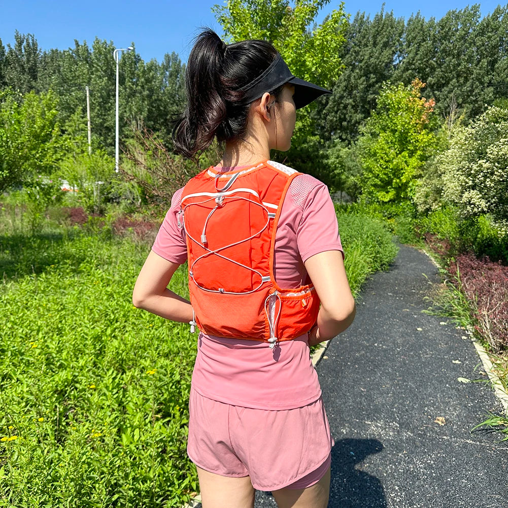 Lightweight Hydration Running Vest – Waterproof & Breathable